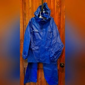 Columbia Rainsuit Youth size Large